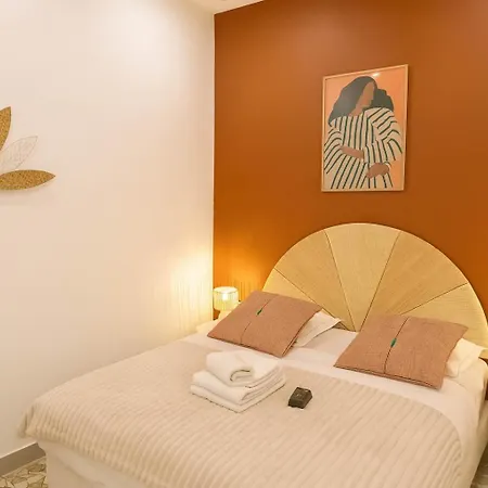 Bonne Nouvelle - Rex - 10 - 6p Appartement *