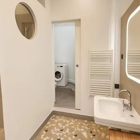 Bonne Nouvelle - Rex - 10 - 6p Appartement Paris